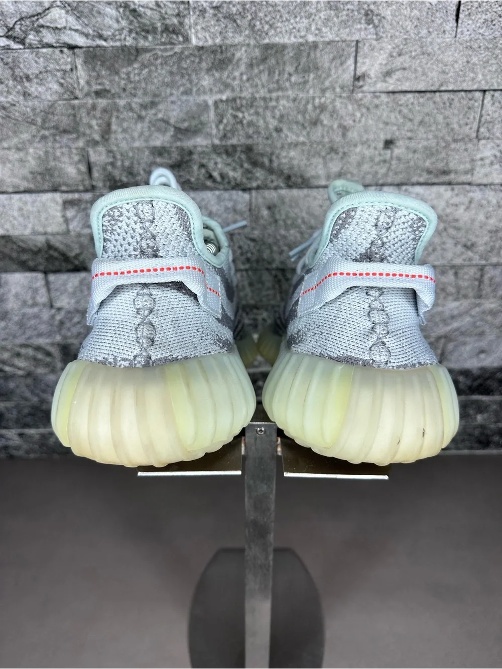 Adidas Yeezy Boost 350 V2 Blue Tint - M10.5
